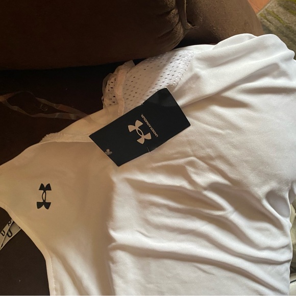 3xl tank top - Picture 3 of 7